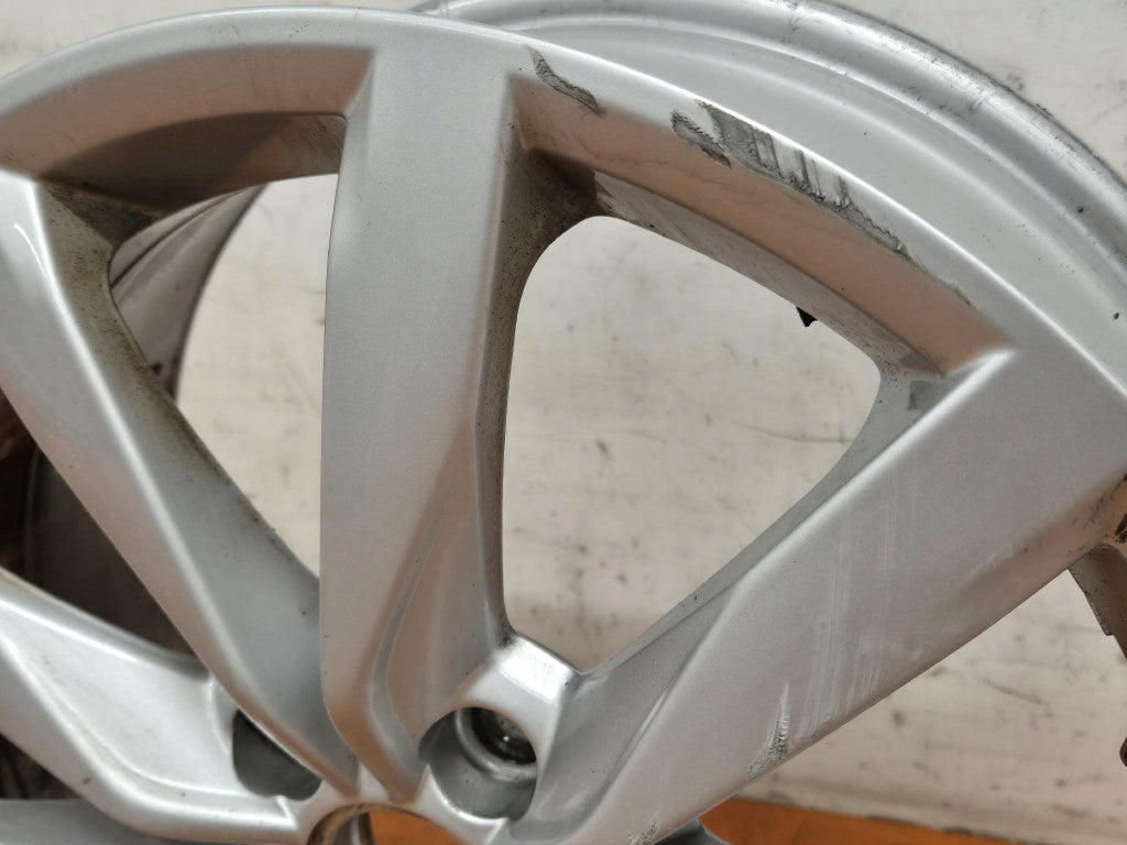1x Alufelge 17 Zoll 6.0" 5x112 48ET Glanz Silber 5G0601025K VW I Rim Wheel FEL3458992302oe