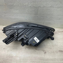 Laden Sie das Bild in den Galerie-Viewer, Frontscheinwerfer VW Passat B8 3G1941035Q Full LED Links Scheinwerfer Headlight SCH8317350211aq