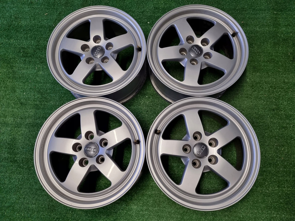4x Alufelge 16 Zoll 7.0" 5x112 35ET Glanz Silber 8W0601025 Audi C7 A4 B8 FEL3959374267ql