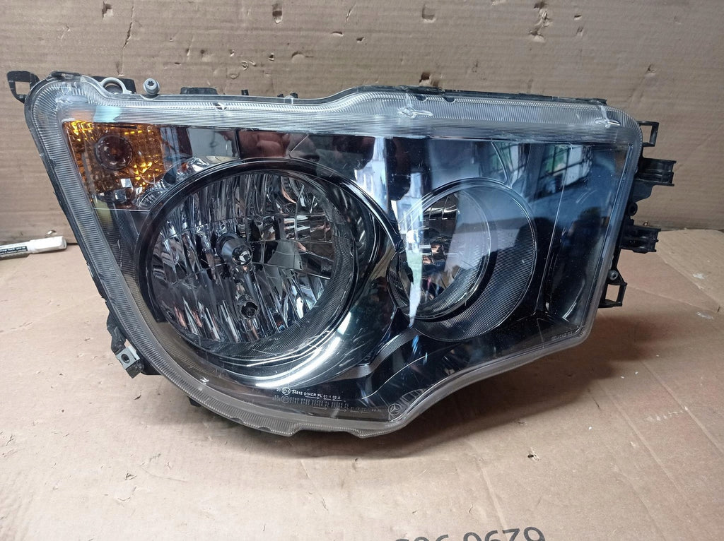 Frontscheinwerfer Mercedes-Benz A9618207339 Rechts Scheinwerfer Headlight