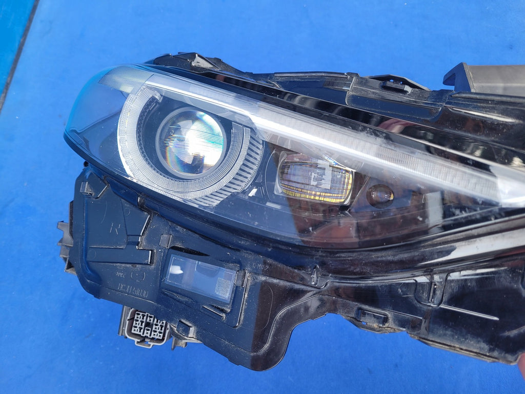 Frontscheinwerfer Mazda 3 BCJH51030 LED Rechts Scheinwerfer Headlight