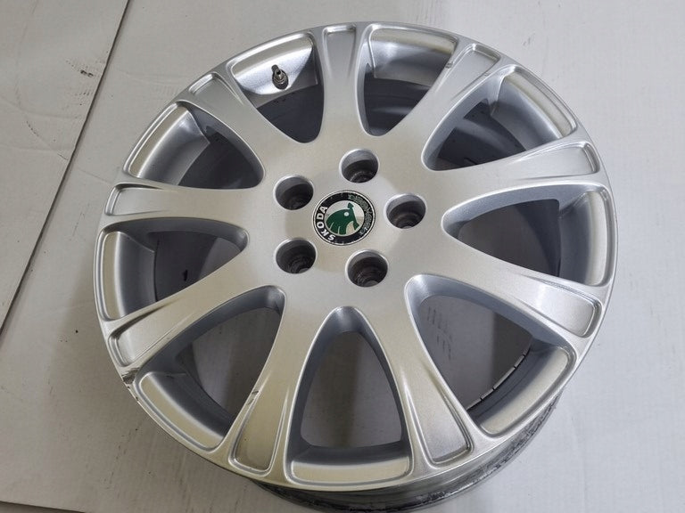 1x Alufelge 17 Zoll 7.0" 5x112 54ET 1Z0601025G Skoda Octavia Rim Wheel