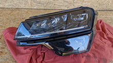 Laden Sie das Bild in den Galerie-Viewer, Frontscheinwerfer Skoda Karoq 57B941015F Links Scheinwerfer Headlight SCH5893132504px