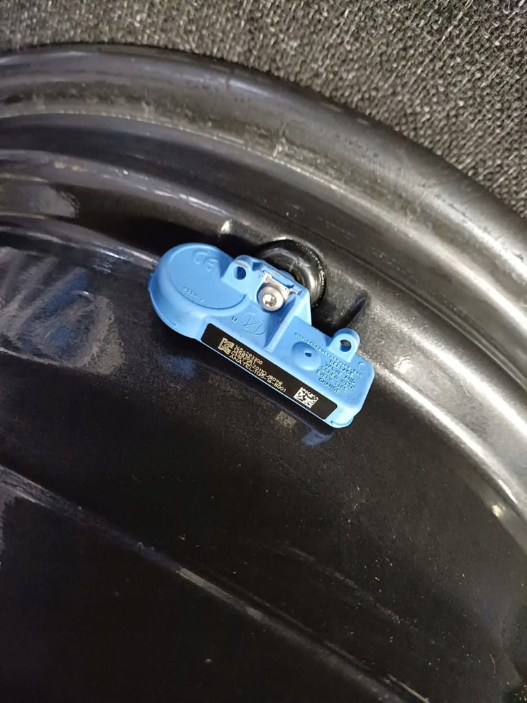 1x Alufelge 15 Zoll 6.0" 4x100 39ET 0P099K3 Opel Adam Rim Wheel FEL5642369361bl