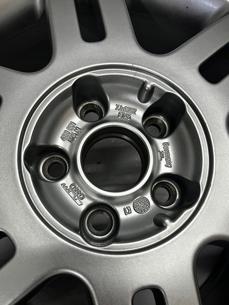 1x Alufelge 16 Zoll 7.0" 5x112 45ET Glanz Silber 4B0601025 Audi A4 Rim Wheel FEL4076948504vw