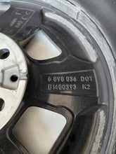 Load image into Gallery viewer, 1x Alufelge 17 Zoll 6898036 BMW Ix Rim Wheel FEL4133254803fu