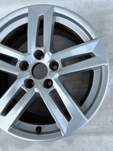 Load image into Gallery viewer, 1x Alufelge 17 Zoll 7.0&quot; 5x112 42ET 8W0601025P Audi A5 A4 Rim Wheel