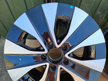 Load image into Gallery viewer, 1x Alufelge 17 Zoll 7.0" 5x112 51ET A4474015200 Mercedes-Benz Viano Rim Wheel FEL6805631357mf