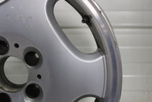 Laden Sie das Bild in den Galerie-Viewer, 4x Alufelge 16 Zoll 7.0" 5x112 37ET Glanz Silber A2084010102 Mercedes-Benz W210 FEL2354113835vg