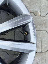 Load image into Gallery viewer, 1x Alufelge 16 Zoll 6.0" 5x100 45ET Graphit 2G0601025 VW Polo Rim Wheel FEL1989124569di