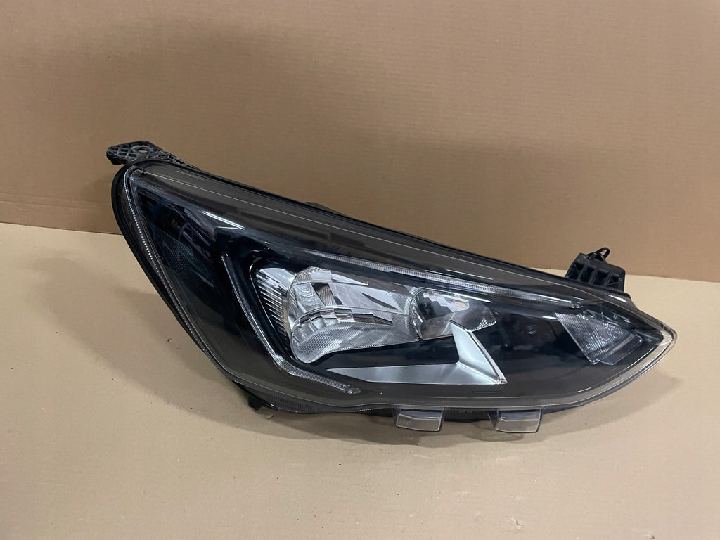 Frontscheinwerfer Ford Focus MX7B-13E014-CC LED Rechts Scheinwerfer Headlight