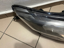 Laden Sie das Bild in den Galerie-Viewer, Frontscheinwerfer Iveco Daily IV Rechts Scheinwerfer Headlight SCH2275109068ck