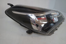 Laden Sie das Bild in den Galerie-Viewer, Frontscheinwerfer Toyota Yaris AFG545 Rechts Scheinwerfer Headlight SCH6752558811br