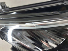 Laden Sie das Bild in den Galerie-Viewer, Frontscheinwerfer VW Golf VIII 5H1941006B- 85122000 Rechts Headlight SCH5971799181od