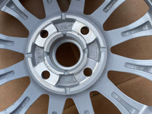 Load image into Gallery viewer, 1x Alufelge 16 Zoll 6.5" 4x108 47 5ET Glanz Schwarz DA6J-AB Ford Fiesta I FEL3640595408ih