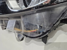 Laden Sie das Bild in den Galerie-Viewer, Frontscheinwerfer Mazda III BHN3-51040 Xenon Links Scheinwerfer Headlight SCH8818481199lb