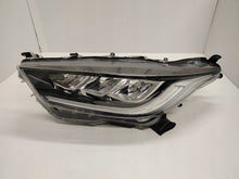 Laden Sie das Bild in den Galerie-Viewer, Frontscheinwerfer Toyota Yaris EUK0-8 Full LED Ein Stück (Rechts oder Links)