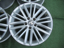 Laden Sie das Bild in den Galerie-Viewer, 4x Alufelge 17 Zoll 7.0" 5x112 43ET Glanz Silber 5N0601025AL VW Tiguan Rim Wheel FEL9308411534ga