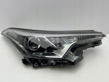 Laden Sie das Bild in den Galerie-Viewer, Frontscheinwerfer Toyota Chr 81110-F4301 LED Rechts Scheinwerfer Headlight SCH1740399783mb