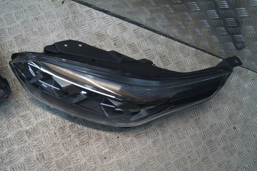 Frontscheinwerfer Kia Ceed 92101J7500 Ein Stück (Rechts oder Links) Headlight