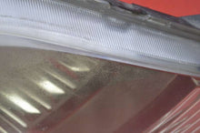 Laden Sie das Bild in den Galerie-Viewer, Frontscheinwerfer Honda Fr-V Rechts Scheinwerfer Headlight