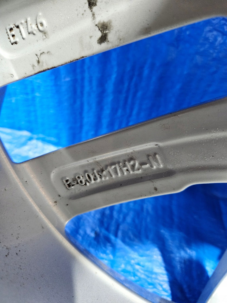 1x Alufelge 17 Zoll 8.0" 5x112 8Y0601025E Audi A3 Rim Wheel FEL3514989600sf