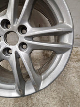 Load image into Gallery viewer, 1x Alufelge 17 Zoll 7.5" 5x108 55ET DS7C-1007-S3A Ford Mondeo I Rim Wheel FEL1081261455lv