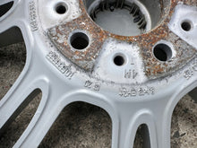 Load image into Gallery viewer, 1x Alufelge 18 Zoll 8.0" 5x114.3 20ET Glanz Silber 2283905 BMW E93 E60 E90 FEL1091237857ph