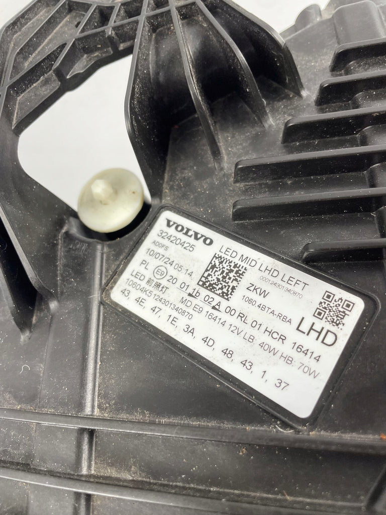 Frontscheinwerfer Volvo Xc60 II 32420425 LED Links Scheinwerfer Headlight SCH9525359164fv