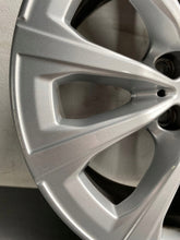 Load image into Gallery viewer, 1x Alufelge 17 Zoll 6.5&quot; 5x112 6883517 BMW 1 Rim Wheel