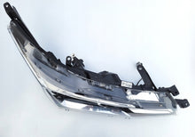 Laden Sie das Bild in den Galerie-Viewer, Frontscheinwerfer Toyota Corolla 81110-02L60 LED Rechts Scheinwerfer Headlight SCH6960821326in