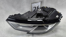 Laden Sie das Bild in den Galerie-Viewer, Frontscheinwerfer Audi A3 8V0941005E Xenon Links Scheinwerfer Headlight SCH5591317643lh