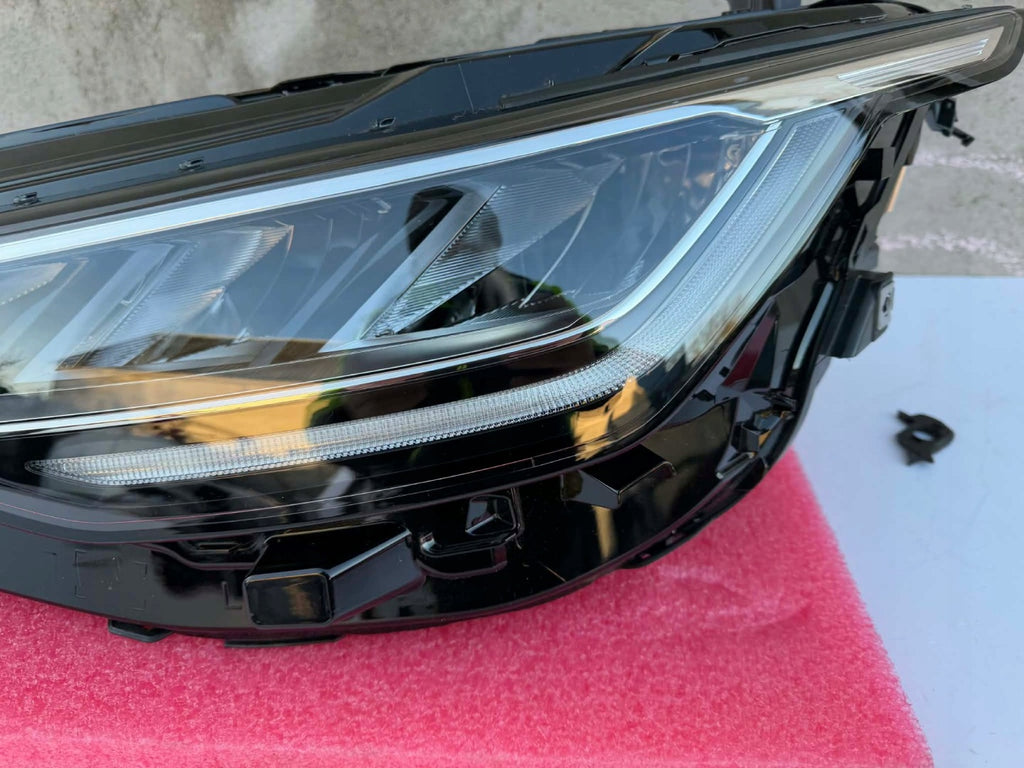 Frontscheinwerfer VW Golf VIII 5H1941029A Links Scheinwerfer Headlight SCH5390350717sv