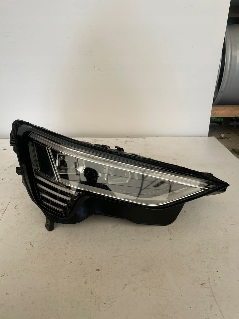 Frontscheinwerfer Audi E-Tron 4KE941040 LED Rechts Scheinwerfer Headlight