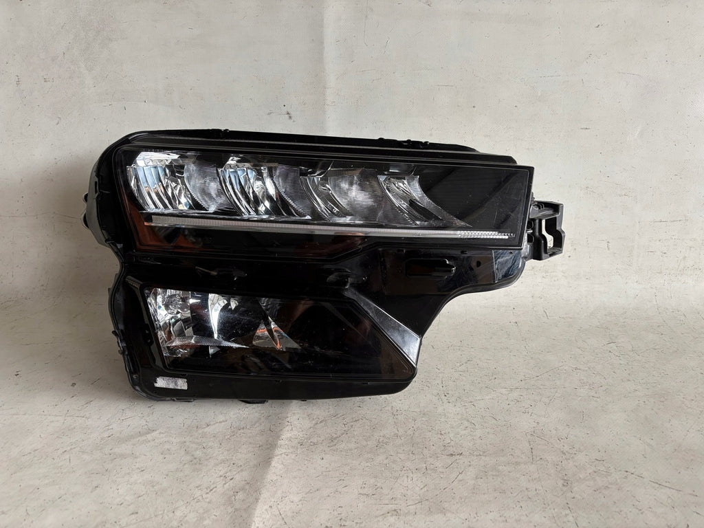 Frontscheinwerfer Skoda Karoq 57B941010 Full LED Rechts Scheinwerfer Headlight SCH4500922667rg