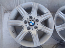 Laden Sie das Bild in den Galerie-Viewer, 4x Alufelge 16 Zoll 7.0" 5x120 40ET Glanz Silber 6796201 BMW 1 F21 E81 E87 F20 FEL1067246461dh