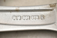 Load image into Gallery viewer, 4x Alufelge 18 Zoll 7.0&quot; 5x112 43ET Glanz Silber 8U0601025R Audi Q3 Rim Wheel