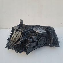 Laden Sie das Bild in den Galerie-Viewer, Frontscheinwerfer Audi Q3 83A941012 LED Rechts Scheinwerfer Headlight