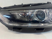 Laden Sie das Bild in den Galerie-Viewer, Frontscheinwerfer Ford Mondeo DS73-13W030-EC Links Scheinwerfer Headlight SCH7996343380ql