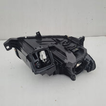 Laden Sie das Bild in den Galerie-Viewer, Frontscheinwerfer Mercedes-Benz W166 A1668207859 Xenon Links Headlight SCH6422882810aa