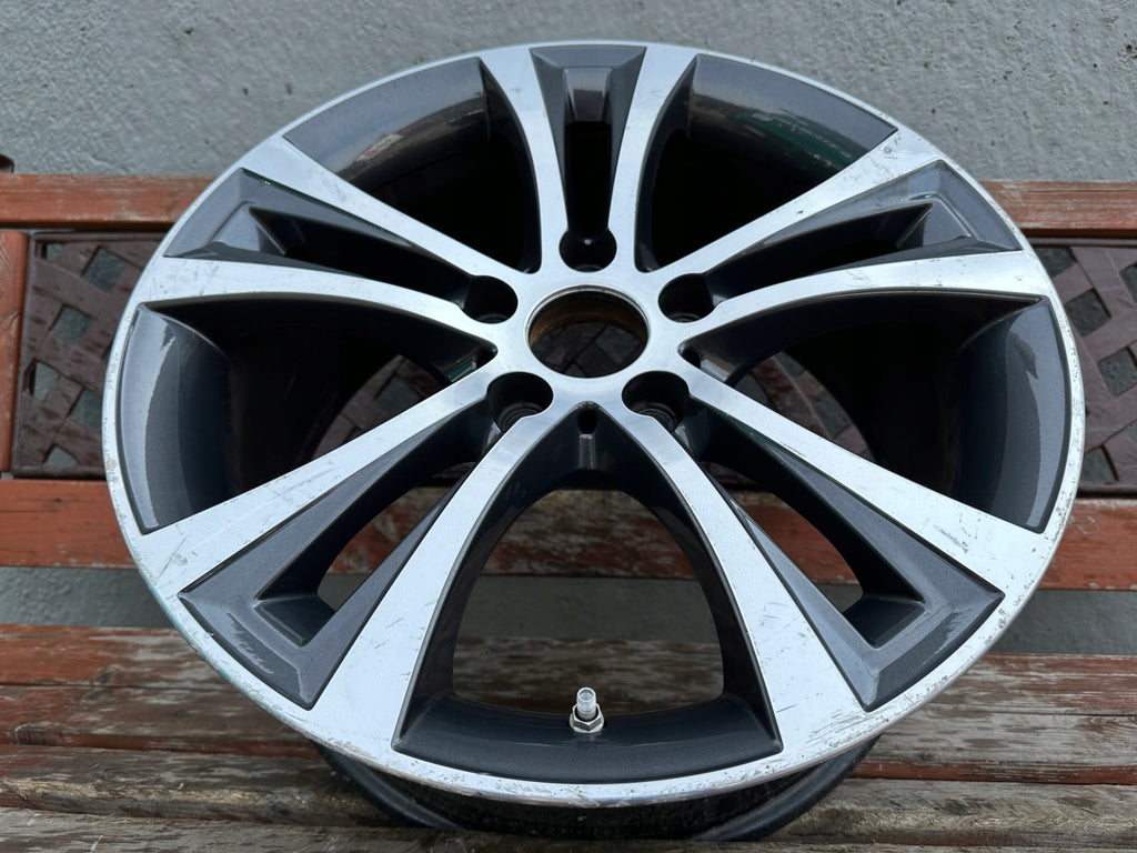 1x Alufelge 18 Zoll 8.0" 5x120 52ET Glanz Graphit 6796211 BMW 2 F22 1 F21 F20 Mg FEL8529800173hf