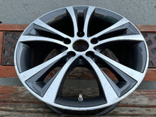 Load image into Gallery viewer, 1x Alufelge 18 Zoll 8.0" 5x120 52ET Glanz Graphit 6796211 BMW 2 F22 1 F21 F20 Mg FEL8529800173hf