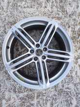 Laden Sie das Bild in den Galerie-Viewer, 1x Alufelge 20 Zoll 8.5&quot; 5x112 33ET Glanz Silber 8R0601025G Audi Rim Wheel