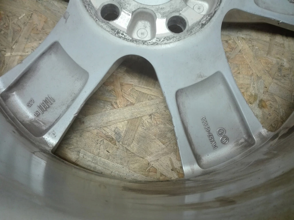 1x Alufelge 18 Zoll 8.0" 5x114.3 30ET Schwarz PW457-0E000 Lexus Rim Wheel