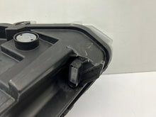 Load image into Gallery viewer, Frontscheinwerfer VW Amarok 2H1941018A Xenon Rechts Scheinwerfer Headlight SCH5529016951tc