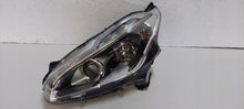 Laden Sie das Bild in den Galerie-Viewer, Frontscheinwerfer Peugeot 208 90047883 9810805780 LED Links Headlight