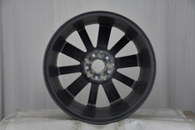 Laden Sie das Bild in den Galerie-Viewer, 1x Alufelge 17 Zoll 7.5" 5x108 44ET Matt Silber 9677990077 Peugeot Rim Wheel FEL6873636529fo