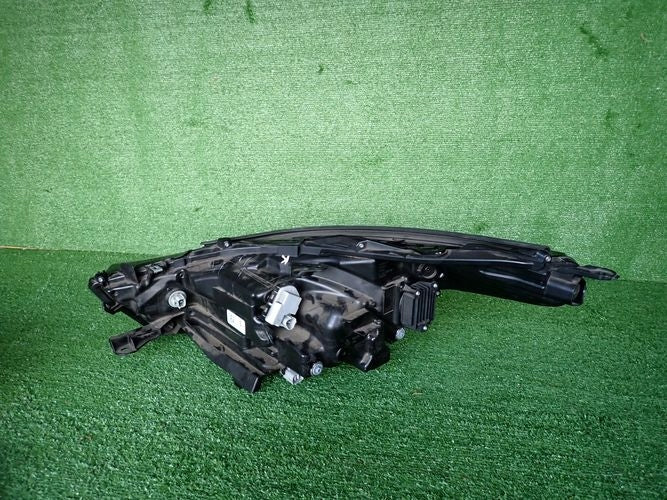 Frontscheinwerfer Toyota Highlander 10000-8A06K Rechts Scheinwerfer Headlight SCH6066305663gi