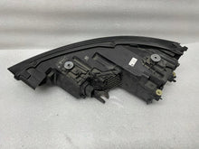Laden Sie das Bild in den Galerie-Viewer, Frontscheinwerfer Audi A1 8XA941006 Xenon Rechts Scheinwerfer Headlight SCH8904833778le