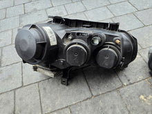 Load image into Gallery viewer, Frontscheinwerfer Alfa Romeo 159 Xenon Ein Stück (Rechts oder Links) Headlight SCH4220139100zy